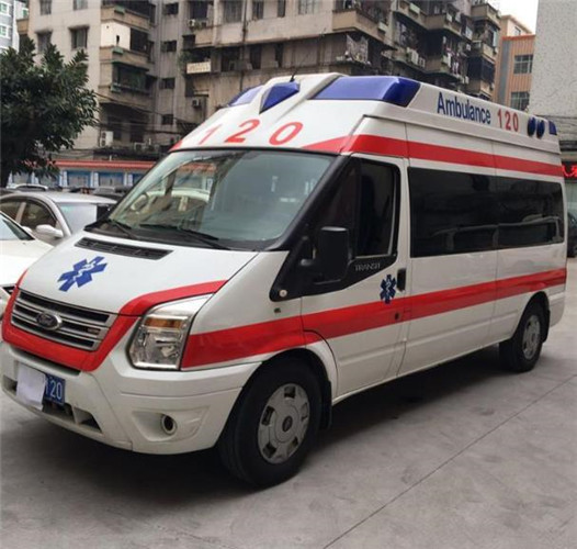 乌拉特前非急救护车护送行业的服务质量如何保障